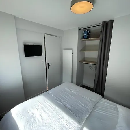 L'ecrin D'edern 4pers Dore Apartment